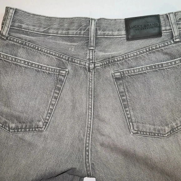Lucky Brand Relaxed Taper Cropped Jeans - Picture 3 of 7